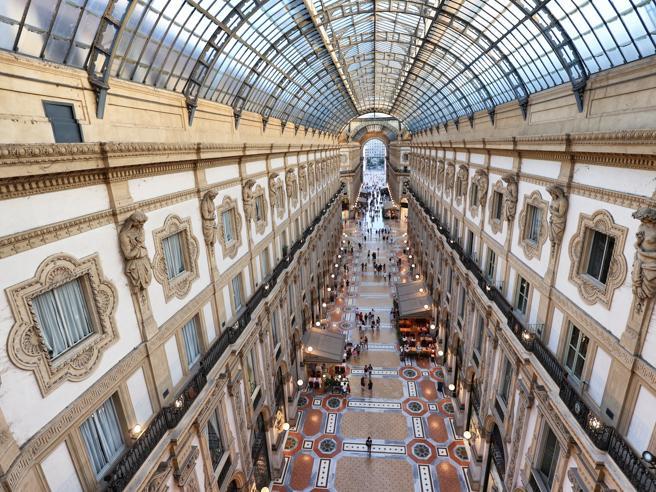 vista galleria Vittorio Emanuele dall'alto